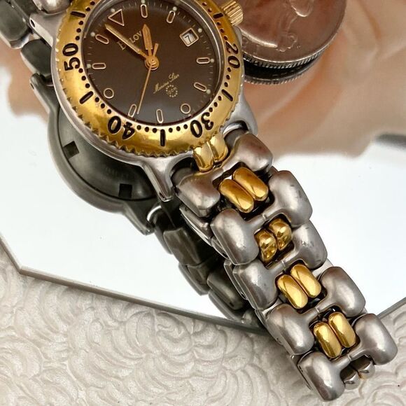 Vintage 1993 Bulova Marine Star Two-Tone German Quartz Ladies Diver Style Watch - Picture 15 of 15